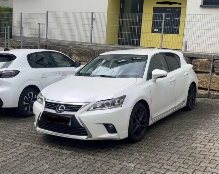 Lexus CT 200h 200h -