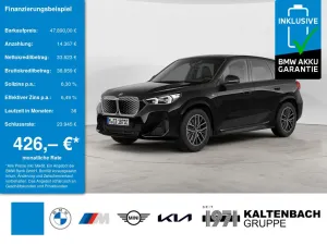 BMW iX1 xDrive30 M-Sport PANO AHK HUD 360° LED ACC