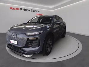 Audi AUDI Q6 sportback e-tron business advanced 292cv