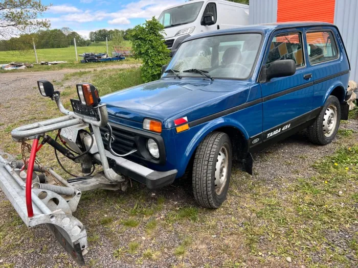 Lada Taiga Basis 4x4