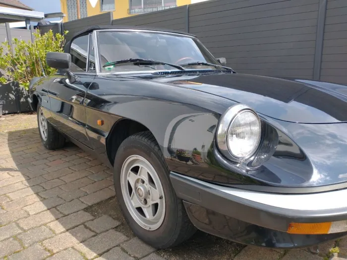 Alfa Romeo Spider