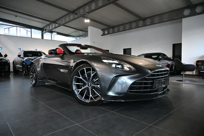 Aston Martin V8 Vantage Roadster/Magnetic Silver/UPE:285.000€