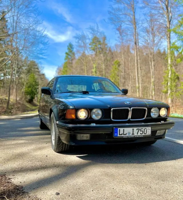BMW 750