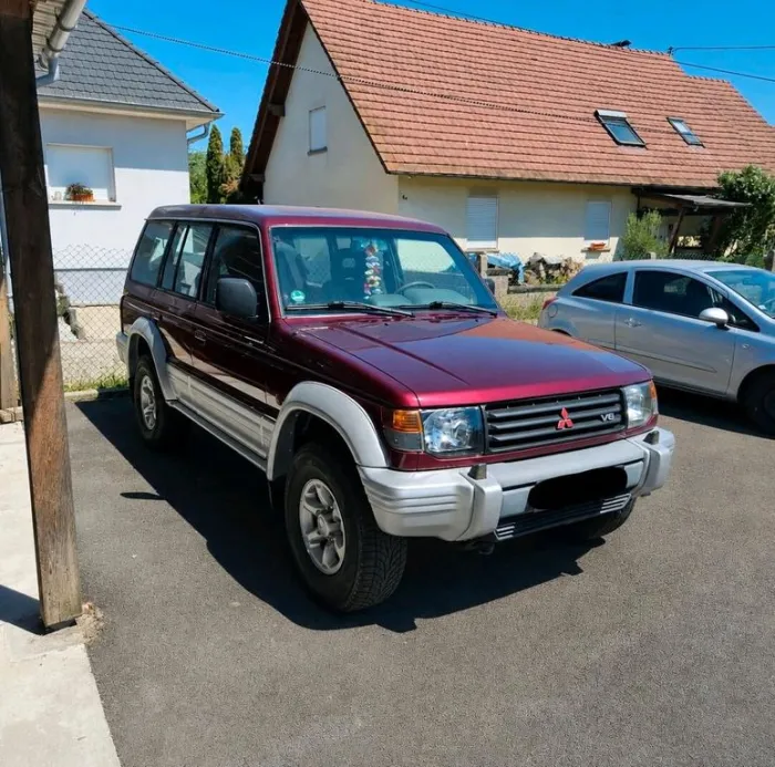 Mitsubishi Pajero 3.5 V6 DOHC 3500 zum res...
