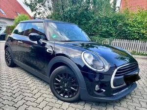 MINI One Blackyard