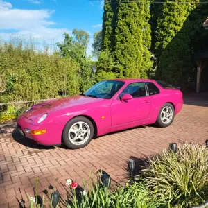 Porsche 968 in Sternrubin/Schwarz extrem selten TOP 