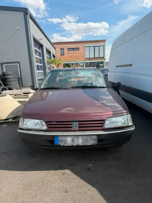 Peugeot 405 Neu TÜV