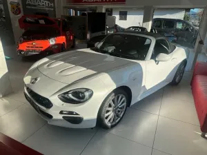 Fiat 124 Spider 1.4 MultiAir Turbo Lusso