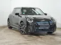 MINI Cooper E JCW Trim Pano HUD 18