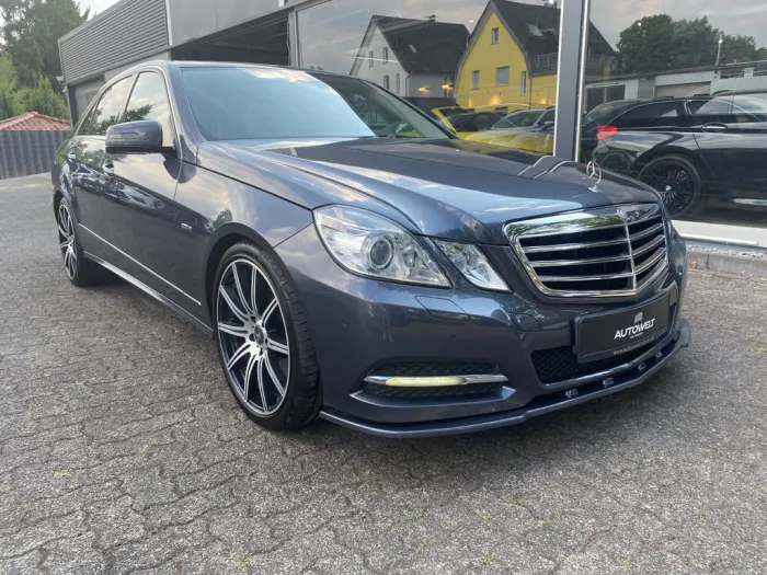 Mercedes-Benz E 250 CGI BlueEfficiency, NAV LEDER KAM uvm.