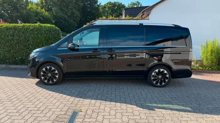 Mercedes-Benz V300d RWD lang AVANTGARDE