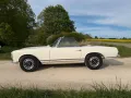 Mercedes-Benz SL 230 Pagode