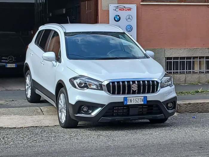 Suzuki SUZUKI S-Cross 1.6 DDiS S&S 4WD All Grip Top