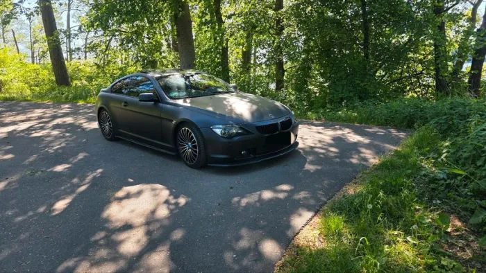 BMW 650i Coupé V8