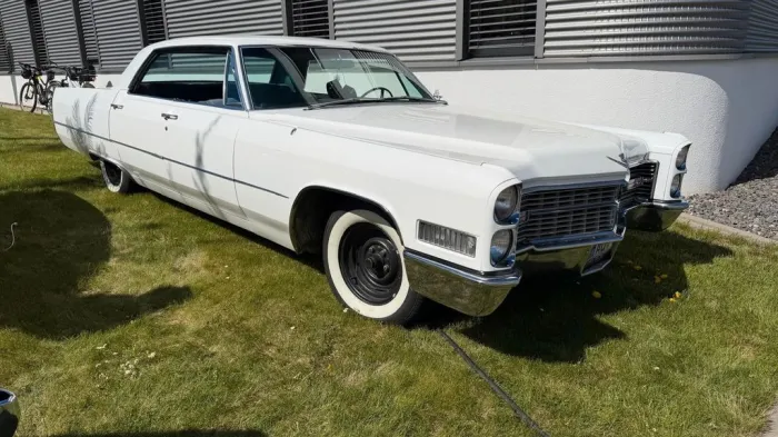 Cadillac Deville