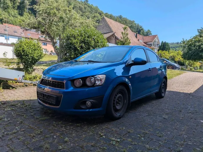 Chevrolet Aveo Limousine ANDROID AUTO/APPL...
