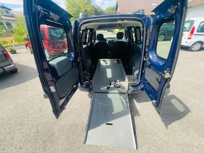 Dacia Dokker Laureate-Rollstuhlrampe