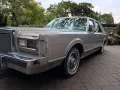 Lincoln Town Car 1988 5.0 V8