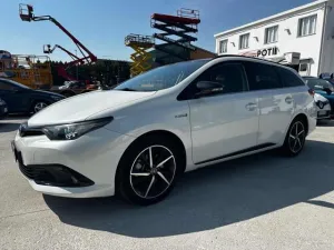 Toyota TOYOTA Auris Touring Sports 1.8 Hybrid Black Edi