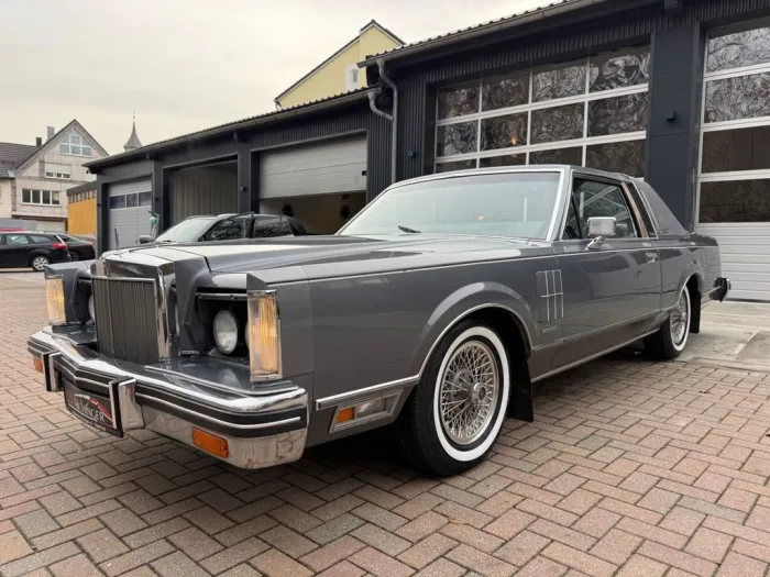 Lincoln Mark VI H-Zulassung Tüv Neu V8 4.8 Signature S.