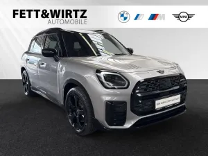 MINI Countryman C JCWTrim-Panorama-Head-Up