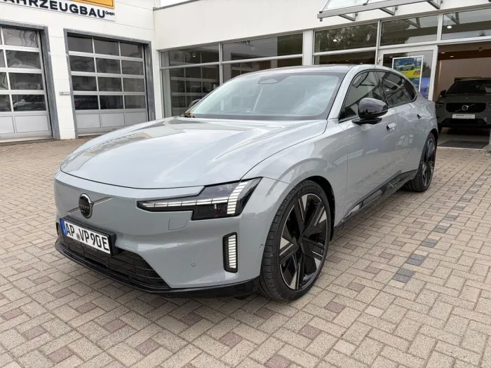 Volvo ES90 Twin Motor AWD Ultra 22