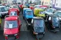 Piaggio APE 50 Kasten LED Neuwertig SOFORT !!