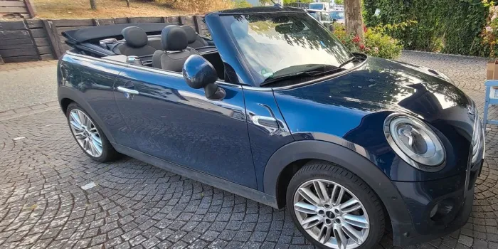 MINI Cooper D Cabrio Cooper