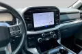 Ford F 150 Lightning XLT 2025 schwarz im Vorlauf