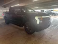Ford F150 Lightning Lariat grosse Batterie im Vorlauf