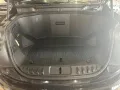 Ford F150 Lightning Lariat grosse Batterie im Vorlauf