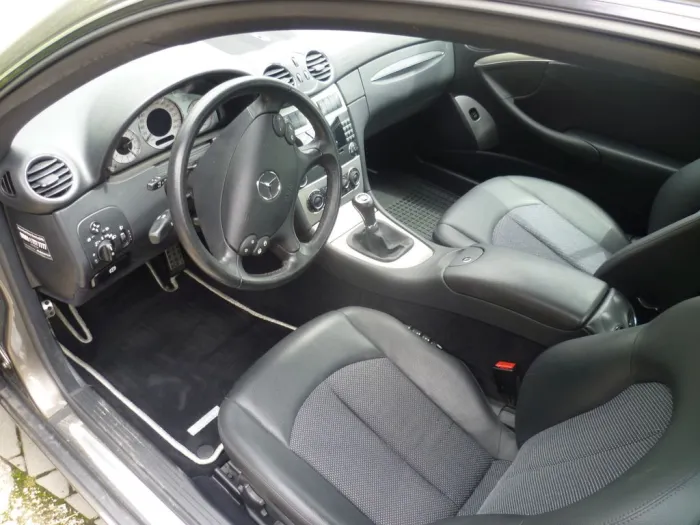 Mercedes-Benz CLK 200 KOMPRESSOR ELEGANCE Elegance