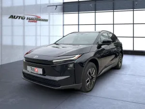 Toyota bZ4X Teamplayer 4x2 Neues Modell Bluetooth Navi