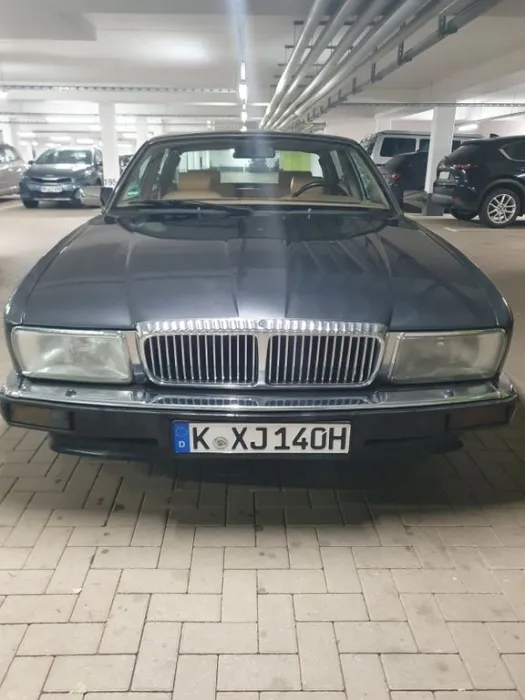 Jaguar 1992 Daimler XJ40 4.0