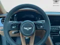 Bentley Flying Spur Azure V8