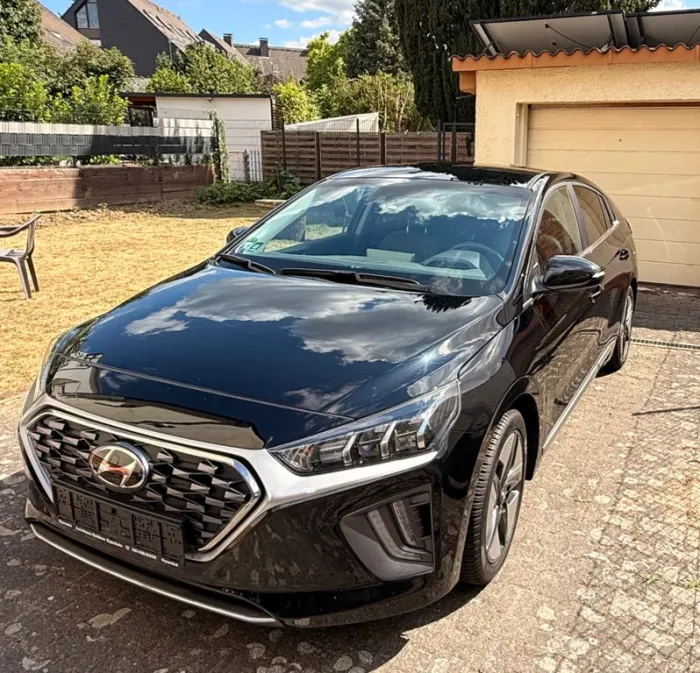 Hyundai 1. Hand Leder 4SHZ Totw Sitzkühlung elek Sitze