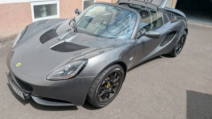 Lotus Elise Sport 220 - FSH - wie neu - perfekter Zust
