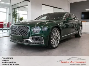 Bentley Continental Flying Spur Mulliner  V8