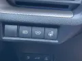 Toyota Prius 2.0 Plug-in Executive Carplay Pano.dak Sto