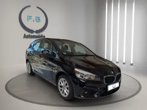 BMW 225 xe Advantage/HYBRID/SHZ/PDC/SD/PD/UVM..
