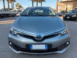 Toyota Auris 1.8 Hybrid Style