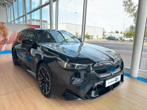 BMW M5 xDrive Competition Touring über 156.000 NP!