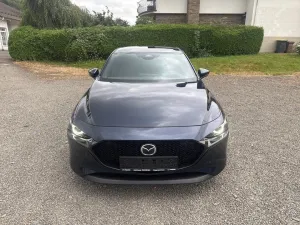 Mazda 3 2.5L e-SKYACTIV G Takumi