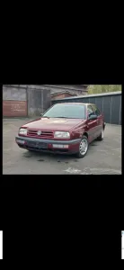 Volkswagen VW Vento 1.8L GLX - erste Hand