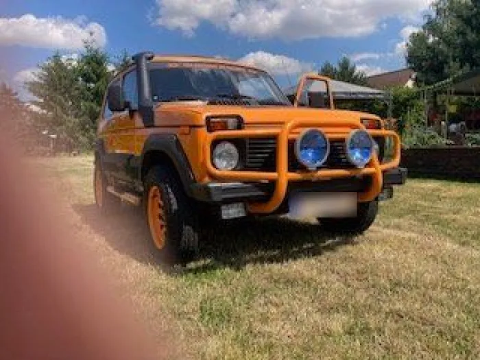 Lada Niva kosak