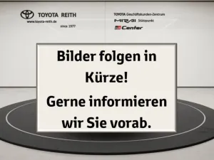 Toyota Hilux 4x4 Double Cab Invincible 2,8-l-D-4D ATM 2