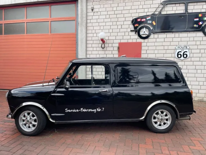 MINI Van Oldtimer mit H-Kennzeichen TÜV 7/28