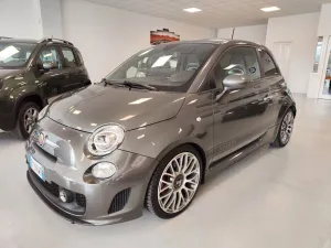 Abarth 500 1.4 Turbo T-Jet Custom