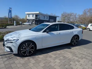 Volvo S90 T8 AWD Recharge Ultimate Dark B&W +Garantie