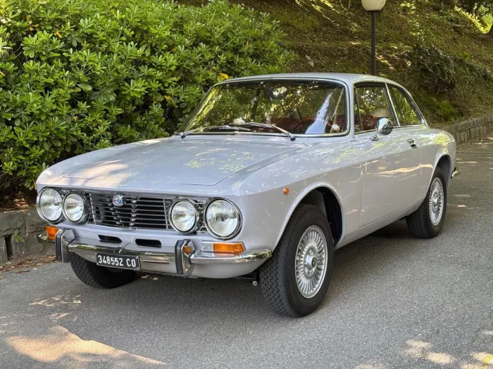 Alfa Romeo GTV